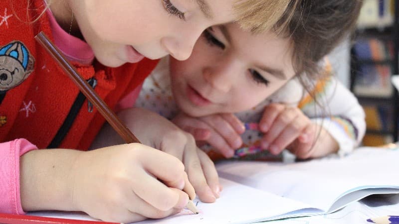 Bambini a scuola